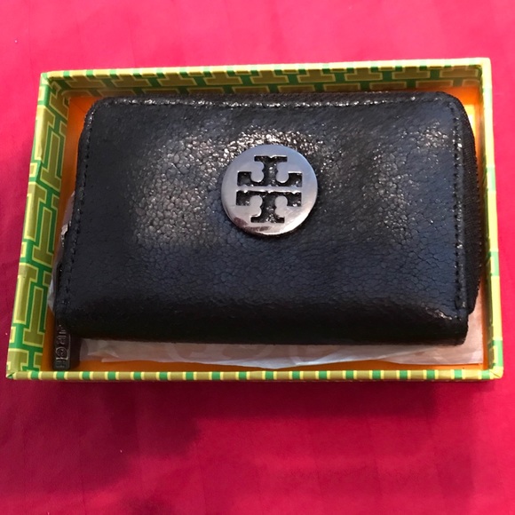 Tory Burch Accessories - Tory Burch Keychain Wallet